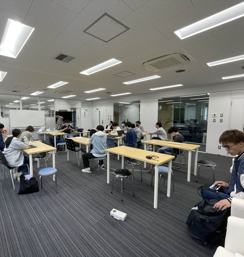 情報大学斎藤ゼミ・秋山ゼミのCanSat説明
